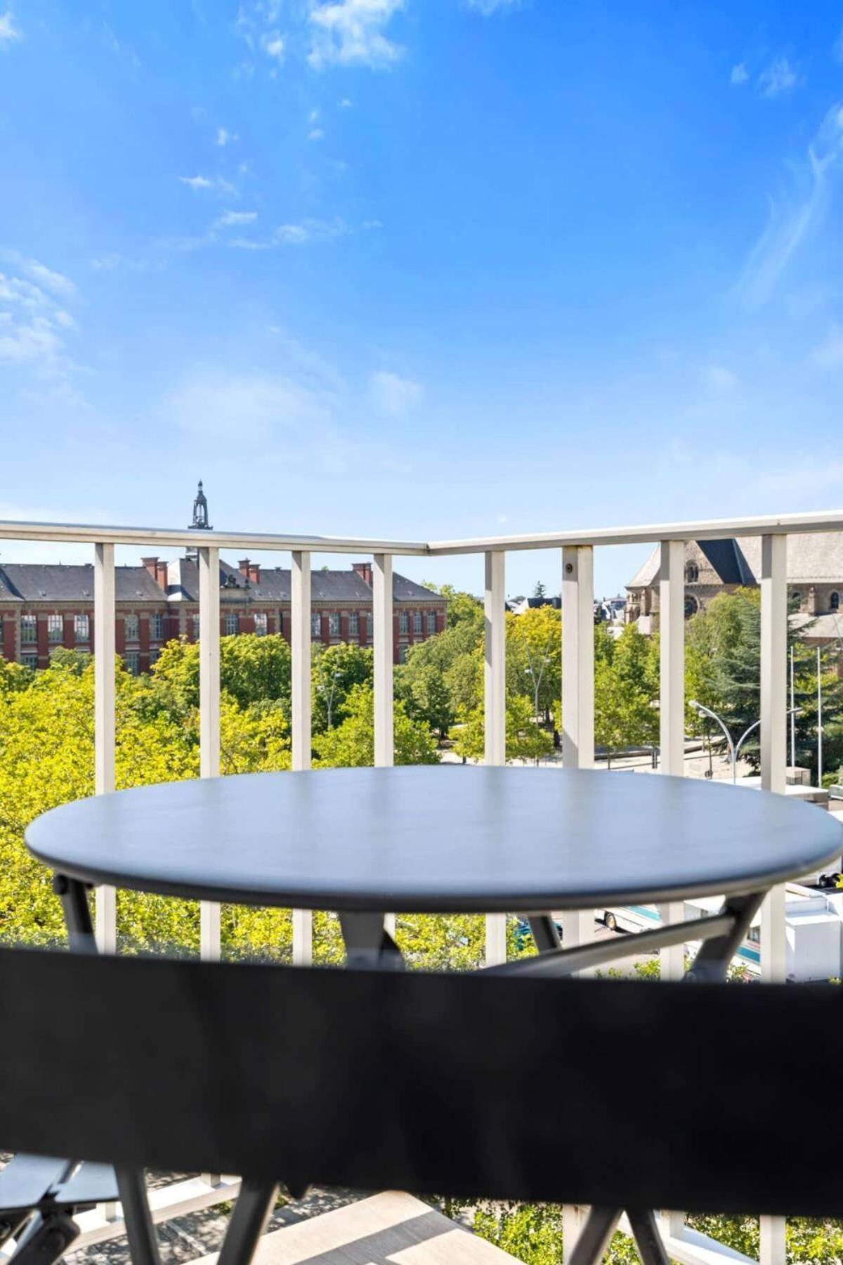 Sleek And Chic Studio In The Heart Of City * Luxemburg